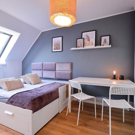 Citystay Brzezno Studio 3 Min Do Plazy Gdansk Luaran gambar