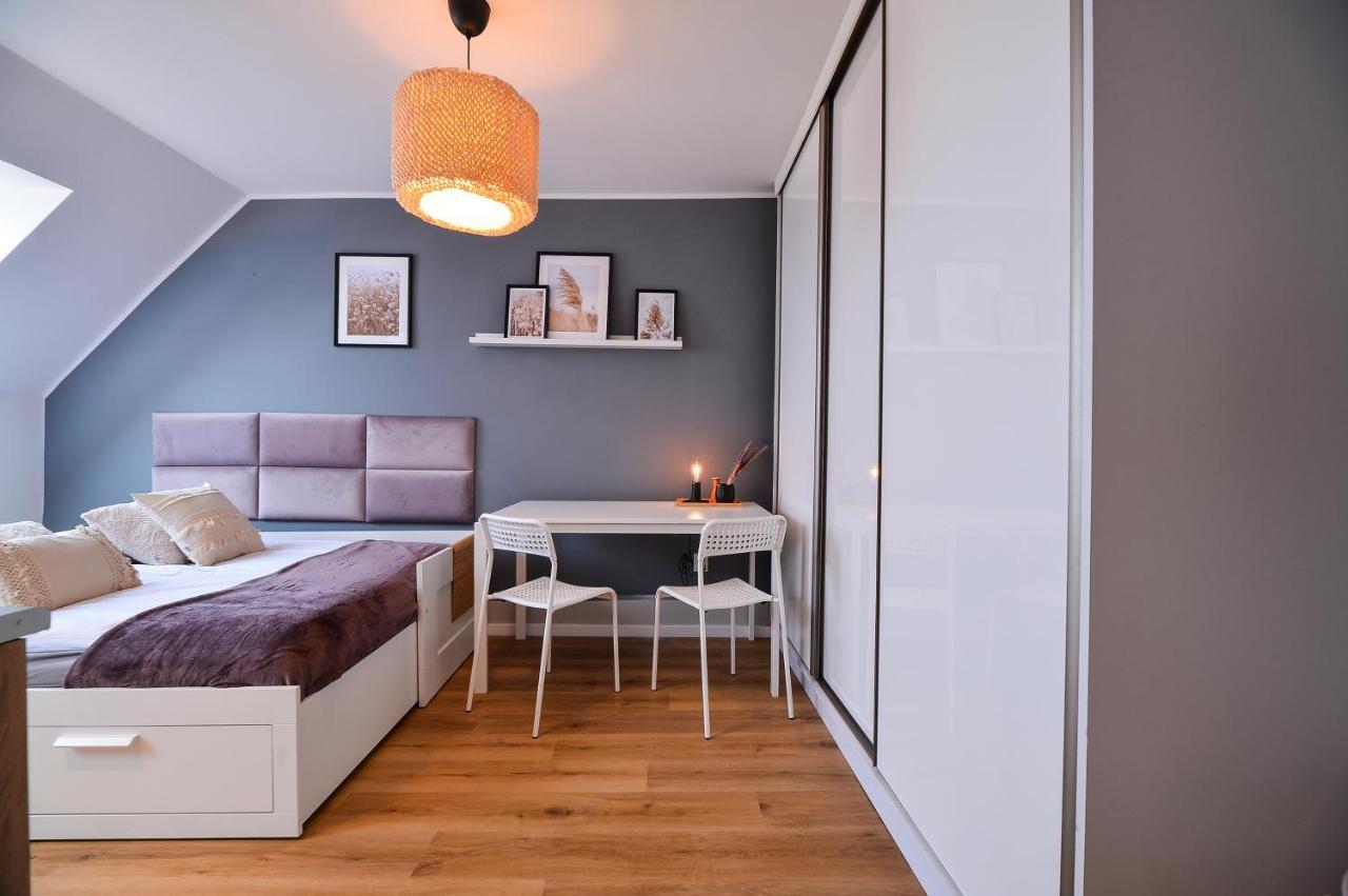 Citystay Brzezno Studio 3 Min Do Plazy Gdansk Luaran gambar