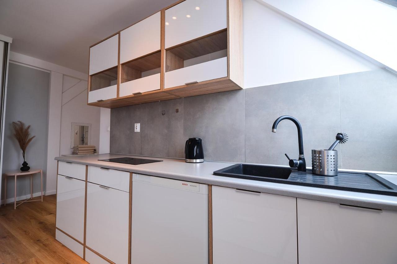 Citystay Brzezno Studio 3 Min Do Plazy Gdansk Luaran gambar