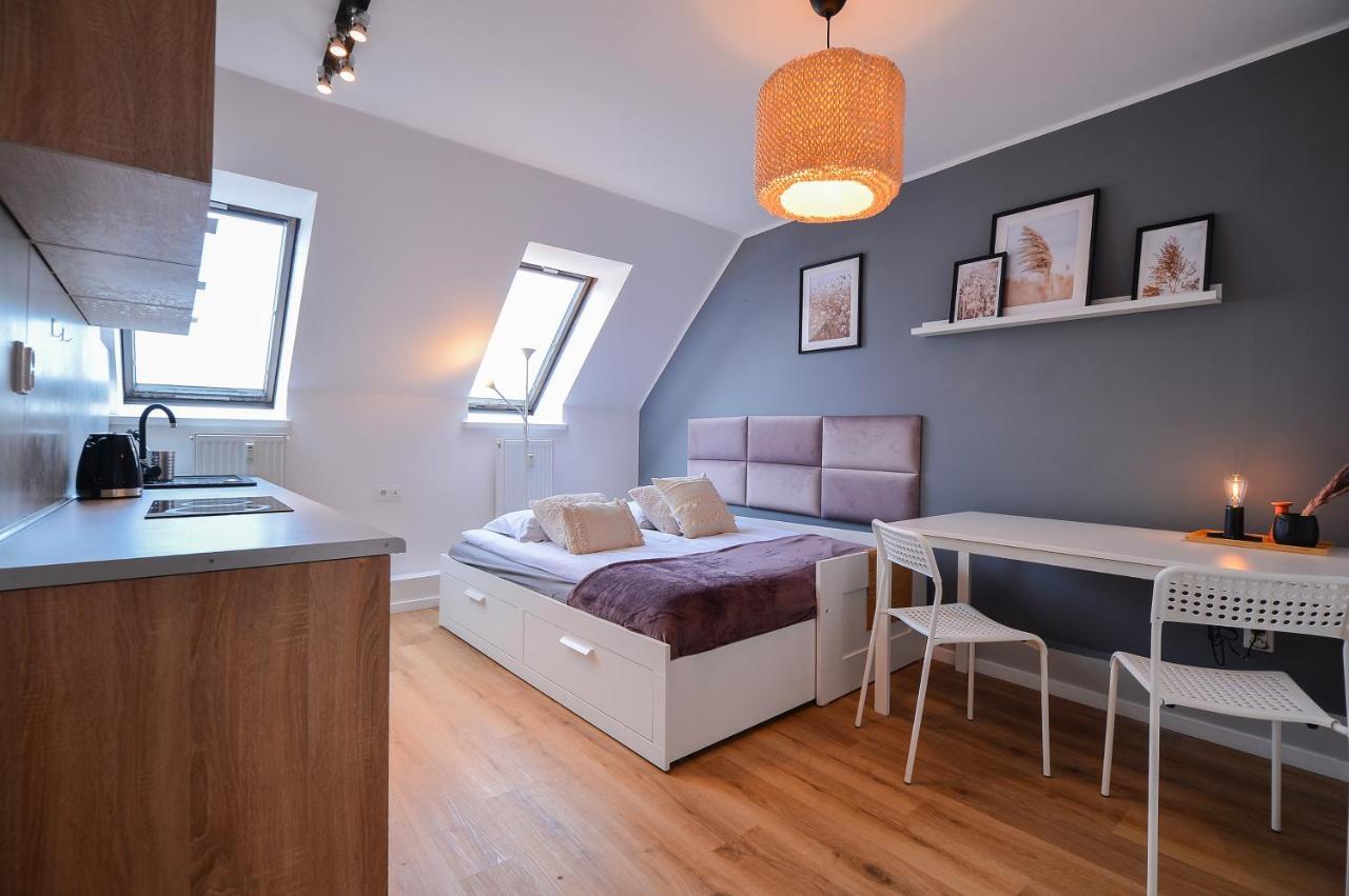 Citystay Brzezno Studio 3 Min Do Plazy Gdansk Luaran gambar