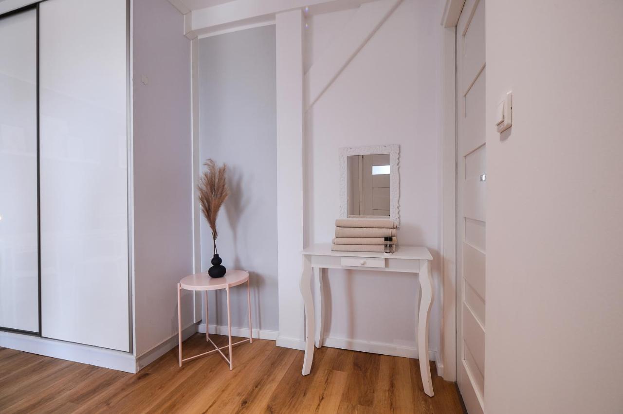 Citystay Brzezno Studio 3 Min Do Plazy Gdansk Luaran gambar