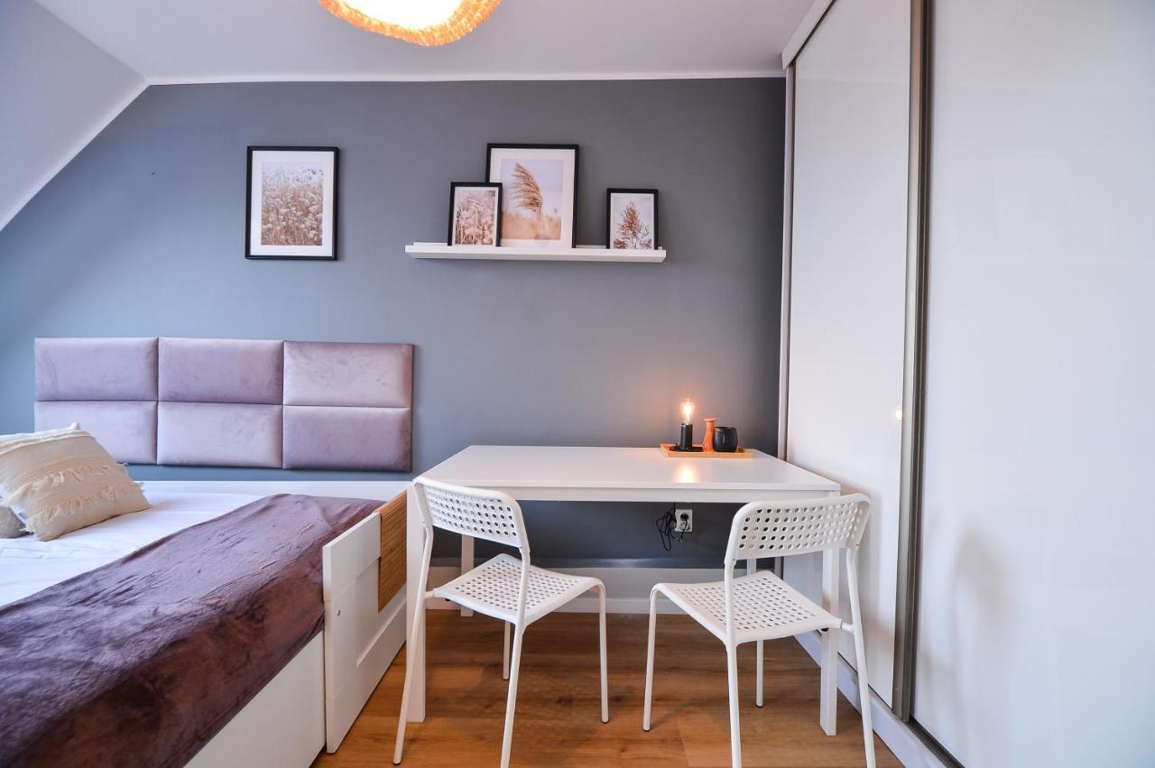 Citystay Brzezno Studio 3 Min Do Plazy Gdansk Luaran gambar