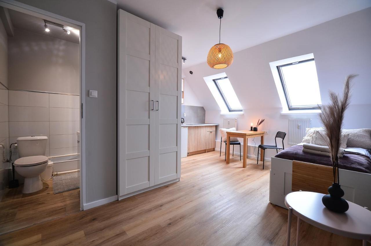 Citystay Brzezno Studio 3 Min Do Plazy Gdansk Luaran gambar