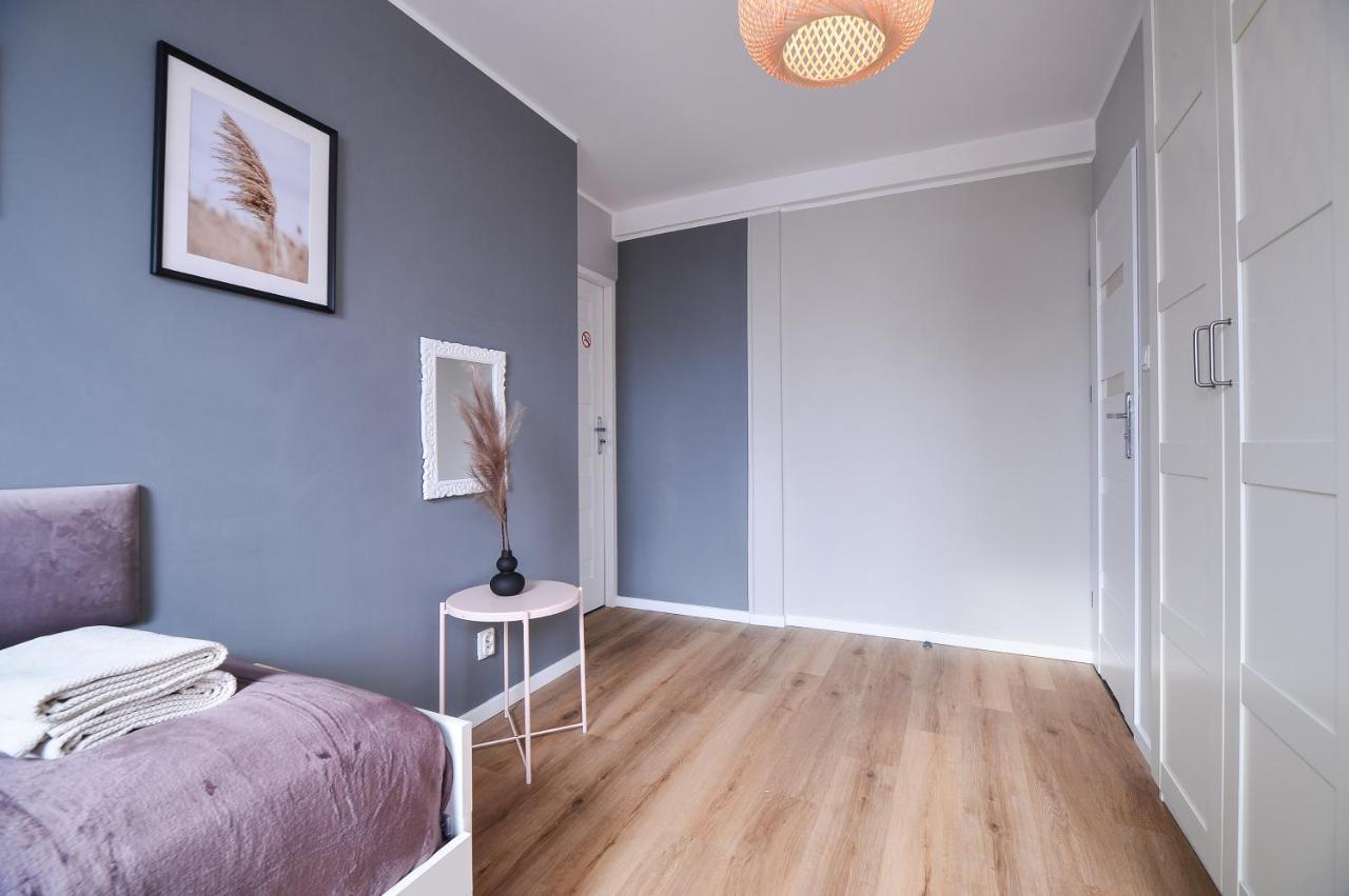 Citystay Brzezno Studio 3 Min Do Plazy Gdansk Luaran gambar