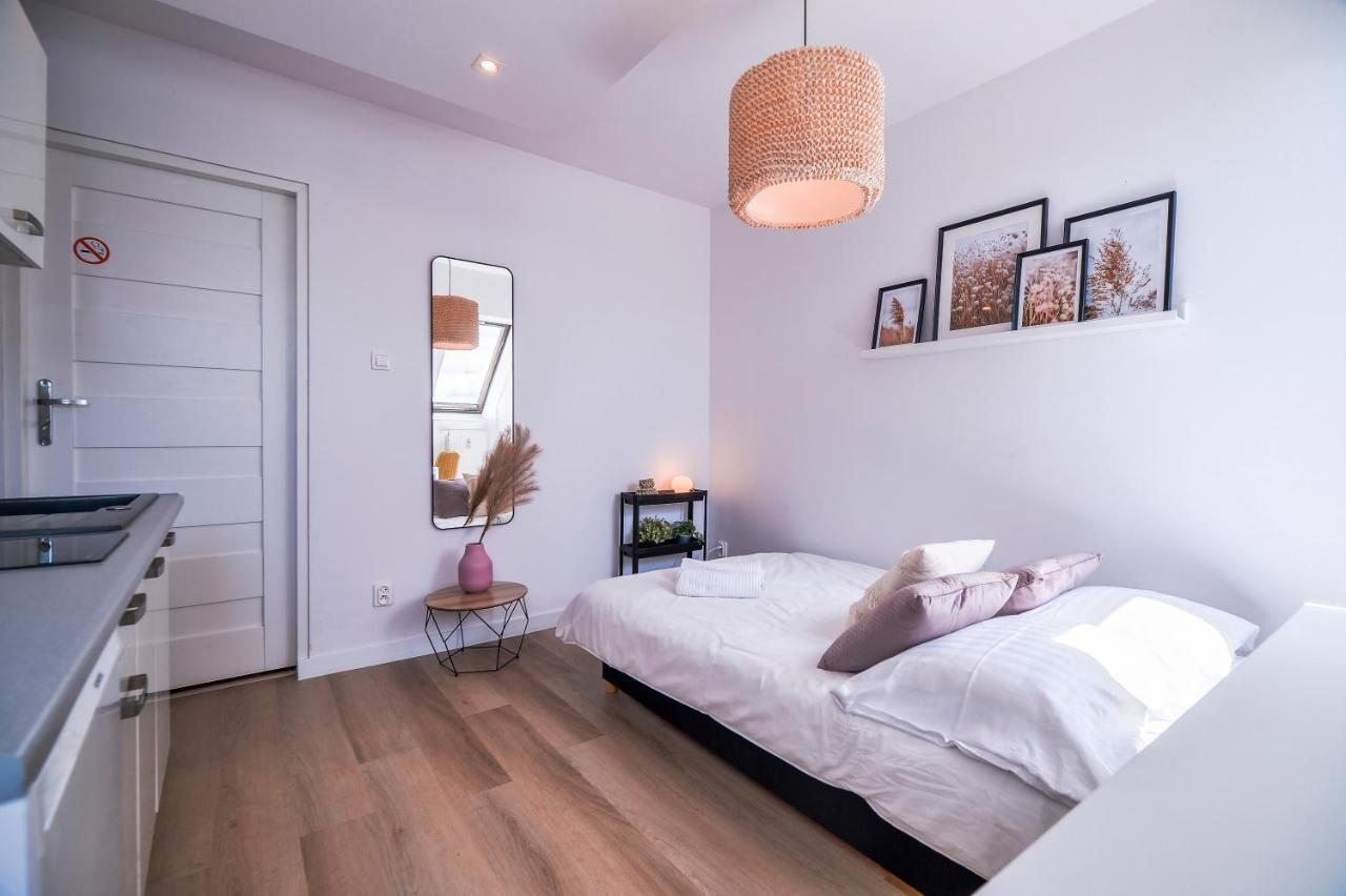 Citystay Brzezno Studio 3 Min Do Plazy Gdansk Luaran gambar