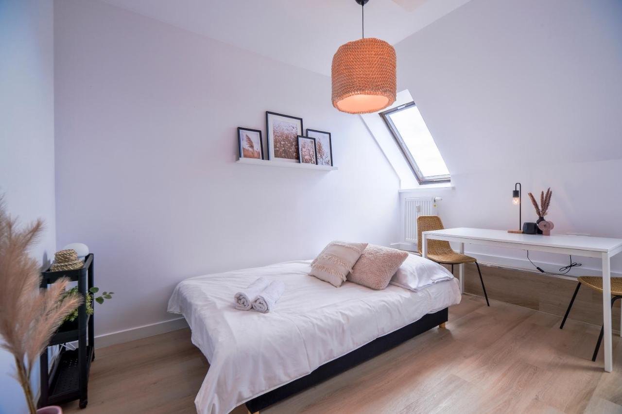Citystay Brzezno Studio 3 Min Do Plazy Gdansk Luaran gambar